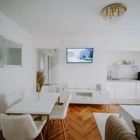 Gold Luxury * Bosanska Gradiska